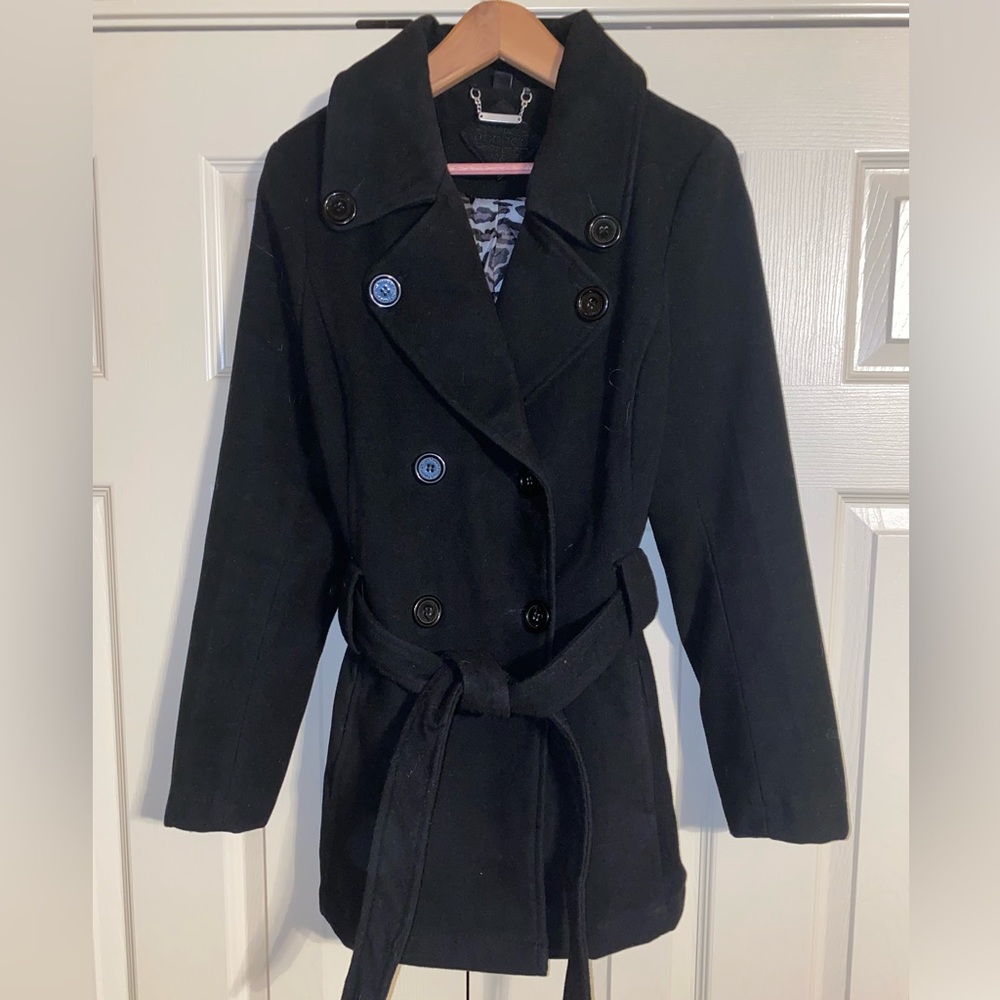 Like new, belted Wool and polyester blend Pea Coat